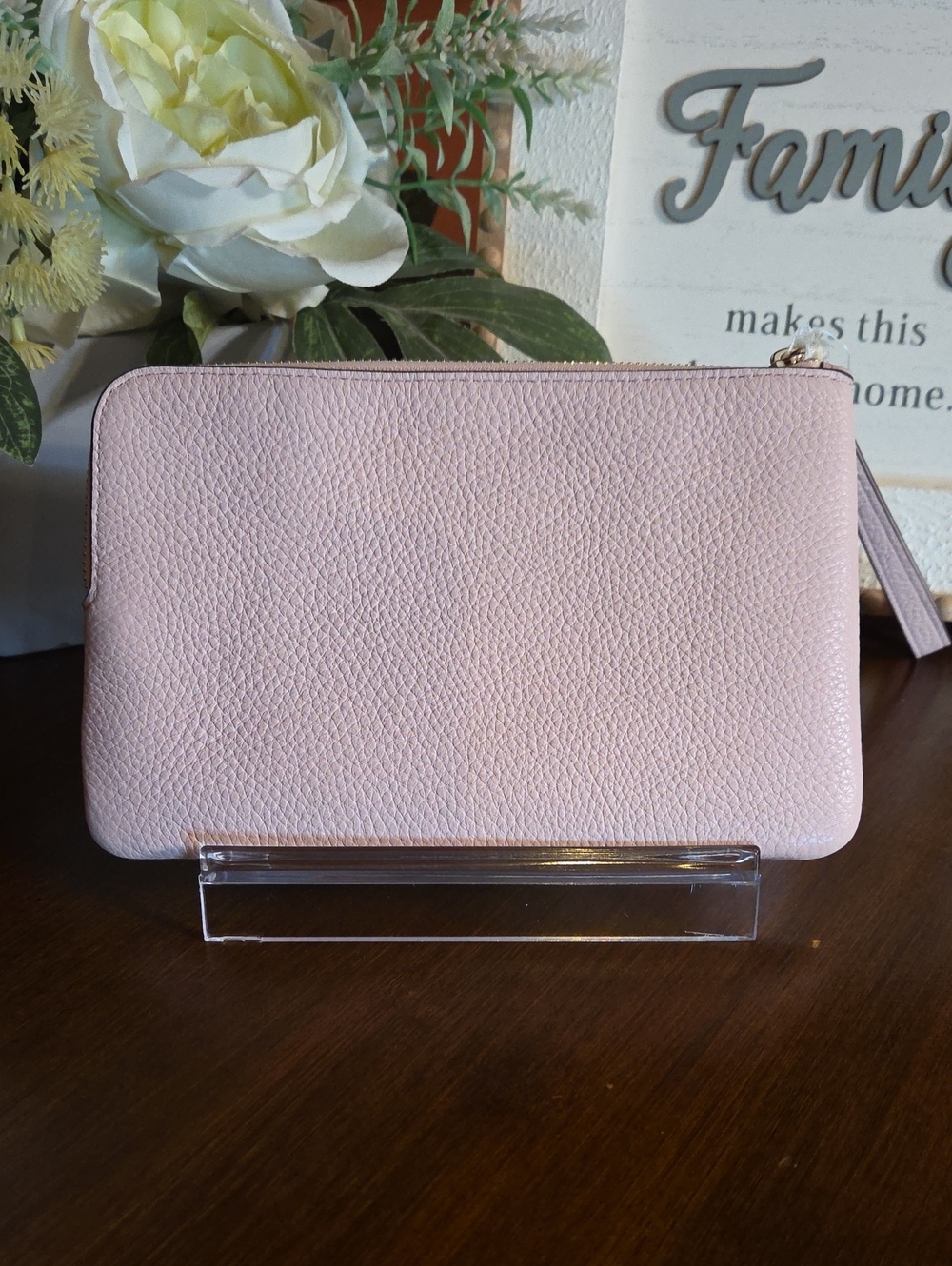 Kate Spade New York Leila Medium L-Zip Wristlet NWT - Picture 3 of 12